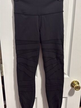 Lululemon Black High-Waist Mesh-Detail Leggings